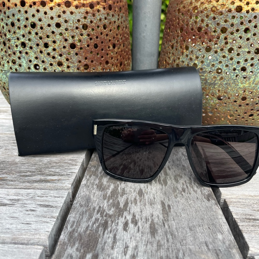 SAINT LAURENT MONOCHROME SQUARE ACETATE SUNGLASSES